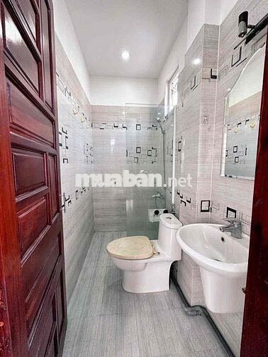 🏡 Studio 40m² ngay Nguyễn Gia Trí (D2) – full nội thất, mới 100%, gần