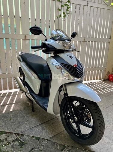 Bán xe @ 150 cảm ứng úp lên SH-i full Ý 2012