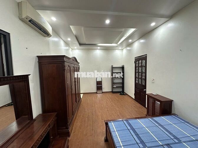 Chính chủ cho thuê phòng studio 25m full đồ - ban công rộng - Cầu Giấy