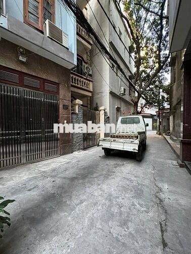 NGÕ 236 KHƯƠNG ĐÌNH - NHÀ GẦN MẶT PHỐ - NHIỀU TIỆN ÍCH - XE BA GÁC ĐỖ