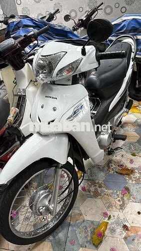 Wave Alpha 110 hq như hình,xe đẹp máy êm chạy manh