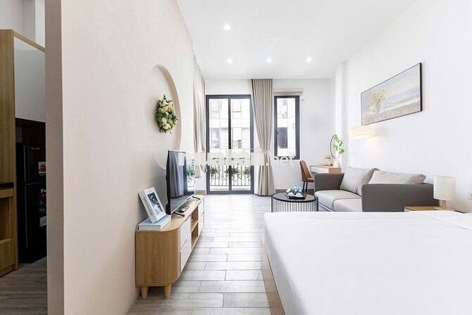 PHỐ DOÃN KẾ THIỆN - 8 TẦNG XÂY MỚI THANG MÁY–4 Ô TÔ TRÁNH–VỈA HÈ RỘNG