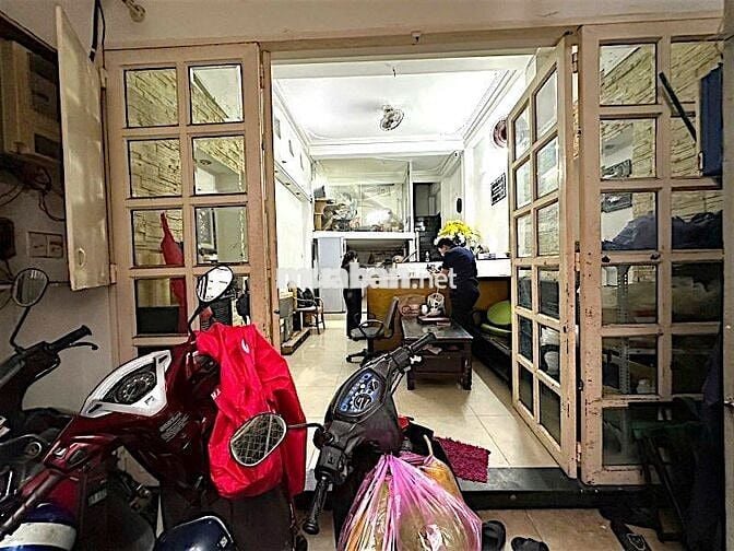 LÝ THƯỜNG KIỆT- P8-TÂN BÌNH- GIÁP Q10-Q11- 50M2(4X12.5) 6 TẦNG KIÊN CỐ