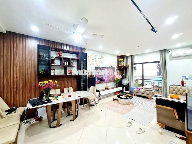 NHÀ MỚI ĐẸP DƯƠNG QUẢNG HÀM - CỰC THOÁNG- ÔTÔ VÀO NHÀ-VỊ TRÍ KIM CƯƠNG