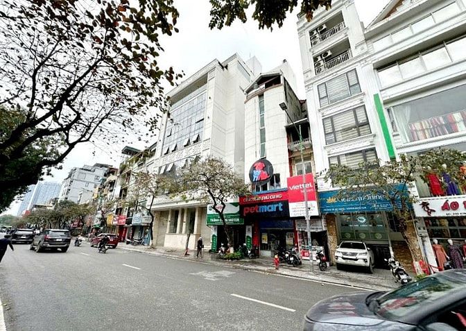 Bán nhà Kim Mã, Ba Đình vài bước ra phố, 74m2, 6t, mt 4.3m, đẹp ở ngay