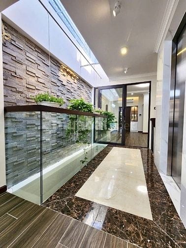 Bán nhà Kim Mã, Ba Đình vài bước ra phố, 74m2, 6t, mt 4.3m, đẹp ở ngay