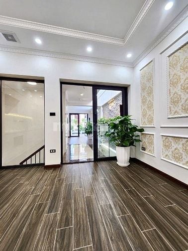 Bán nhà Kim Mã, Ba Đình vài bước ra phố, 74m2, 6t, mt 4.3m, đẹp ở ngay