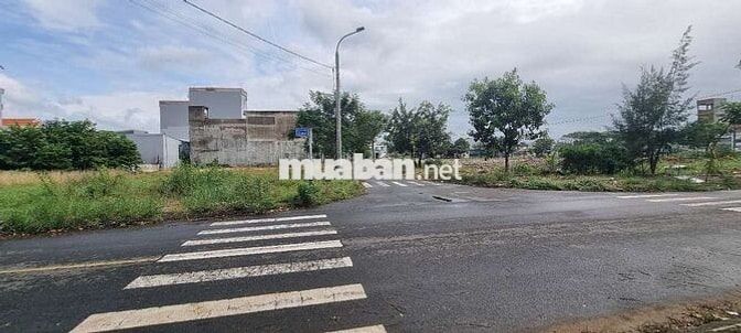 BÁN LÔ GÓC 2 MT LÊ NHƯ HỔ VỚI ĐÔNG HẢI 11 VIEW CHỢ