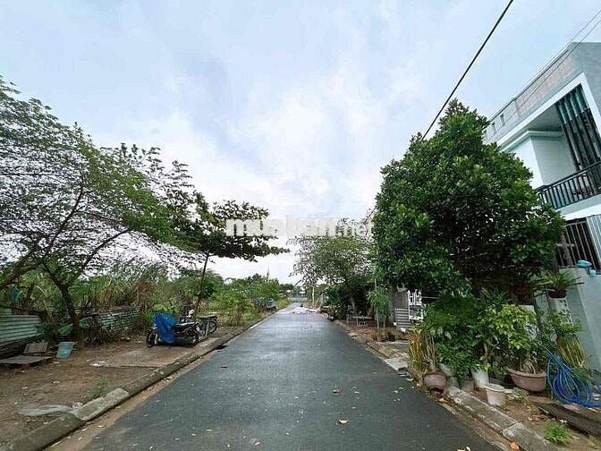 đất TĐC Hoà Quý view công viên giá rẻ cho gđ