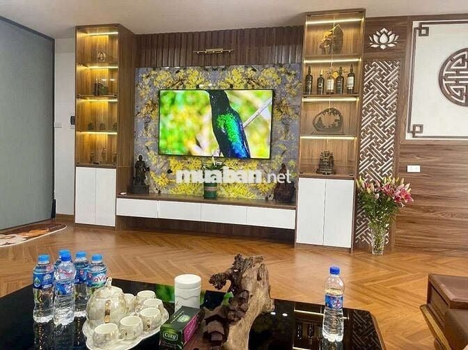 Nhà đẹp Lung Linh phố Ngọc Lâm,Long Biên, Ôtô vào nhà, Ful Nội Thất.