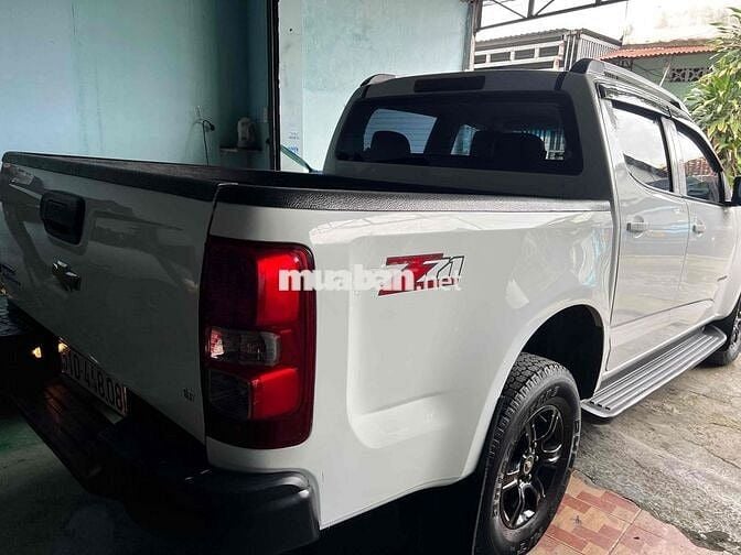 colorado bán tải số tự động