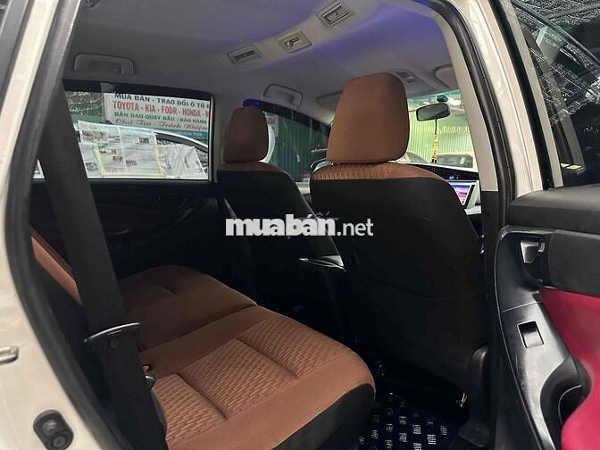 Toyota Innova E 2019 máy Rin,