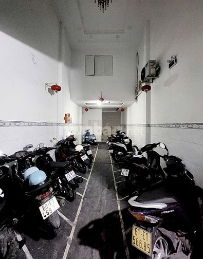 HXH sát Lạc Long Quân, Tân Bình 159m2 4 tầng 15 CHDV cho thuê 70tr/thg