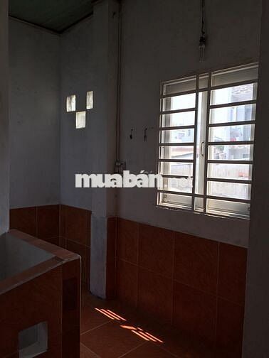 Nhà nguyên căn hẻm xe hơi đường Trần Mai Ninh, Tân Bình