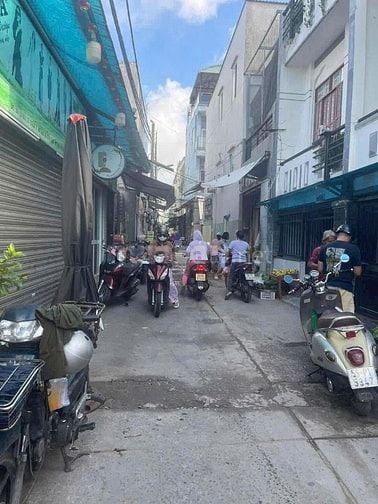 Bán nhà mặt tiền ngay chợ đường Bùi Tư Toàn, Phường An Lac