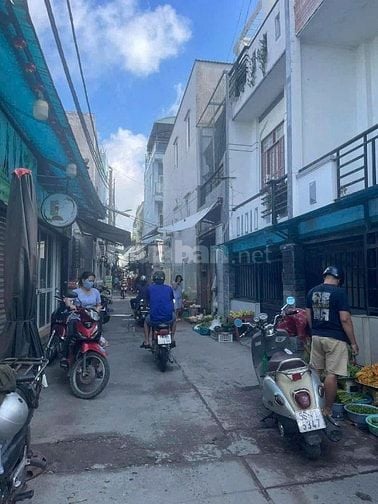 Bán nhà mặt tiền ngay chợ đường Bùi Tư Toàn, Phường An Lac