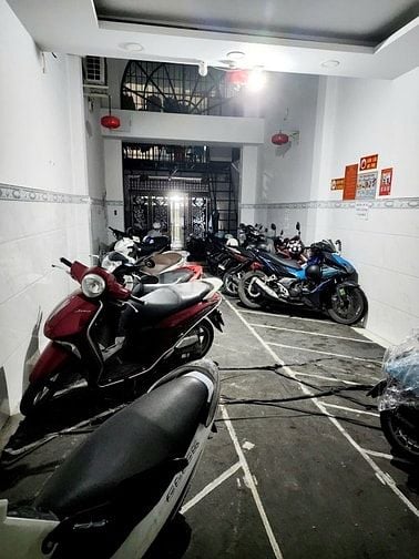 HXH sát Lạc Long Quân, Tân Bình 159m2 4 tầng 15 CHDV cho thuê 70tr/thg