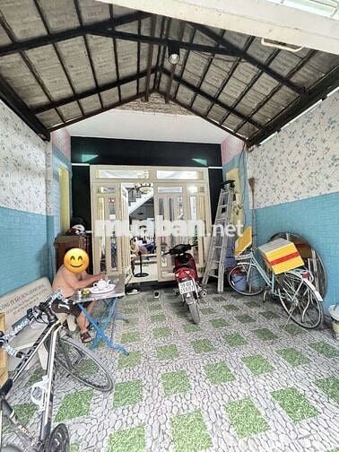 Bán Nhà 4 Tầng Đường 8m Linh Trung Thủ Đức DT72m(4×18) 6Pn Hoàn Công