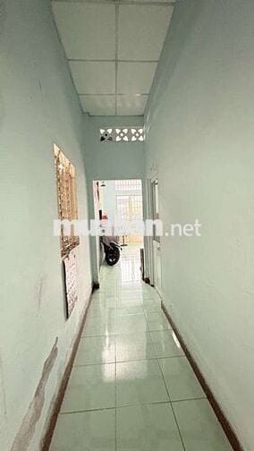 BÁN NHÀ HÓC MÔN - Ô TÔ ĐẬU CỬA - DT KHỦNG - GIÁ CỰC RẺ