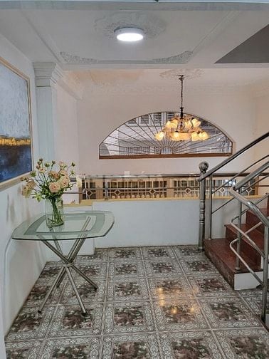 CHO THUÊ NHÀ VỊ TRÍ VÀNG QUẬN 4 – Ở, LÀM VĂN PHÒNG, SPA, NHA KHOA..