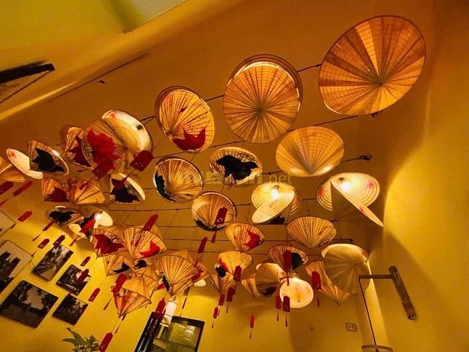 Bán nhà mặt phố Yên Thái, Hoàn Kiếm, mặt bằng 26m2, SD 128m2, 4 tầng