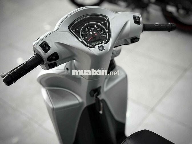 Vision 2022 Smarkey Lướt ( Hỗ trợ Trả GÓP ) 🔥🔥