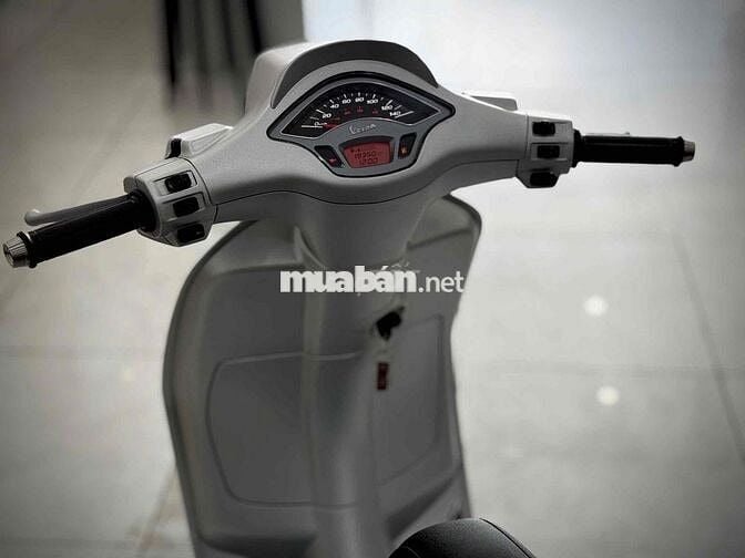 Vespa125 2016 zin êm chính chủ ( Hỗ trợ GÓP ) 🔥🔥🔥