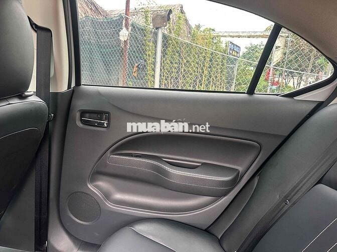 MITSUBISHI ATTRAGE 2024 CVT - 8000Km