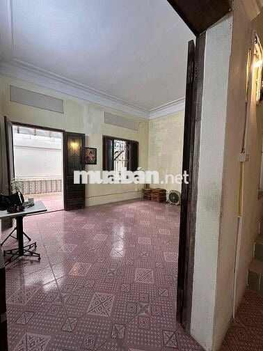Nhà riêng 60m2 , phố Vĩnh phúc , quận Ba đình