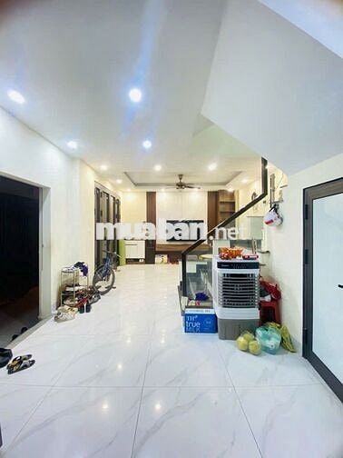 Bán Nhà Lê Trọng Tấn, Giá rẻ 12.9 tỉ, DT 59 m2, 5 tầng, Ngõ ô tô