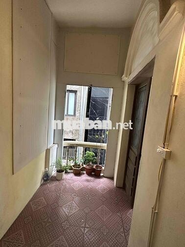 Nhà riêng 60m2 , phố Vĩnh phúc , quận Ba đình