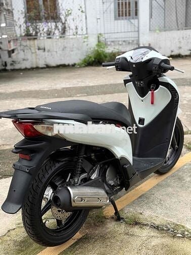 🌈 SH125cc Việt Kiều Ý 2010 Trắng Đen/ Bao Sang Tên