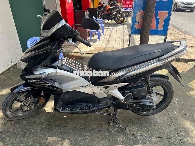 AIRBLADE ĐĂNG KÝ 2011 ĐEN BẠC ZIN