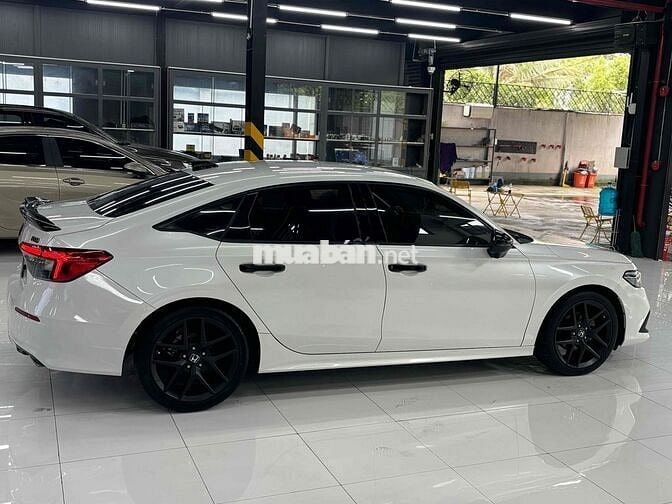 𝐇𝐨𝐧𝐝𝐚 𝐂𝐢𝐯𝐢𝐜 𝐑𝐒 𝟐𝟎𝟐𝟑 – 𝐱𝐞 𝐥𝐮̛𝐨̛́𝐭 𝐜𝐡𝐢́𝐧𝐡 𝐜𝐡𝐮̉