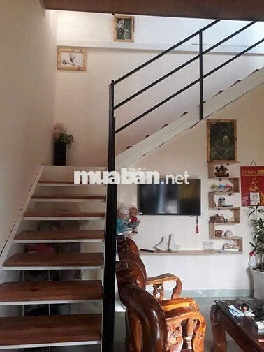 Nhà ở gần chợ DiLinh 2km, 3PN 2WC, hẻm xe hơi, 1trệt 1 gác, 1,5 tỷ