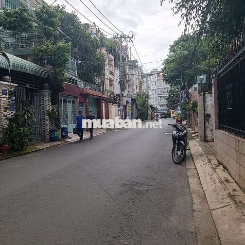 Tòa Nhà Hầm 3 lầu Thống Nhất ( Hẻm 2 xe hơi )