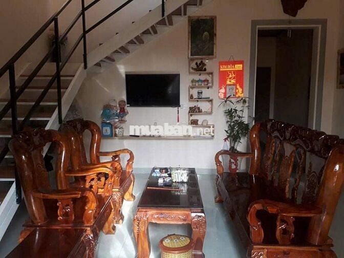 Nhà ở gần chợ DiLinh 2km, 3PN 2WC, hẻm xe hơi, 1trệt 1 gác, 1,5 tỷ