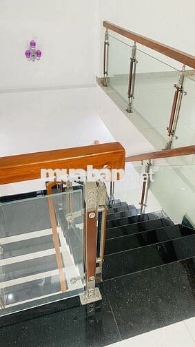 Bán nhà gấp khu đô thị mỹ phước ( tp hcm)