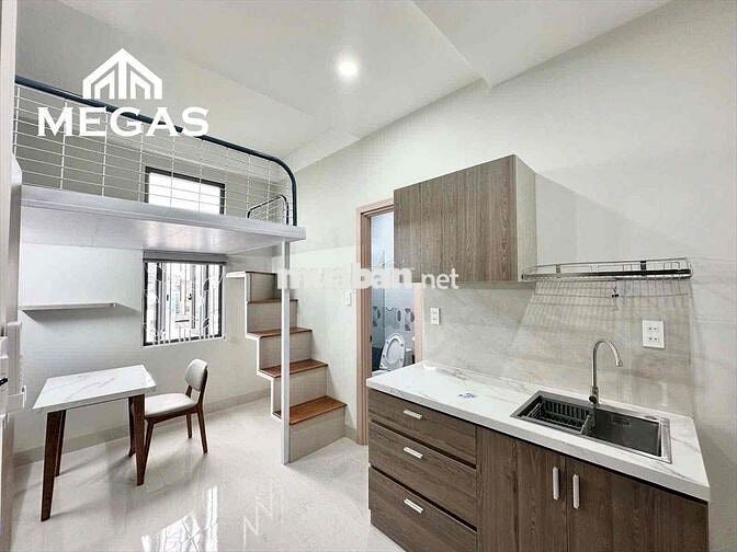 PHÒNG GÁC GIÁ RẺ CỬA SỔ TRỜI SẴN NỘI THẤT MỚI NGAY TRUNG TÂM TÂN PHÚ