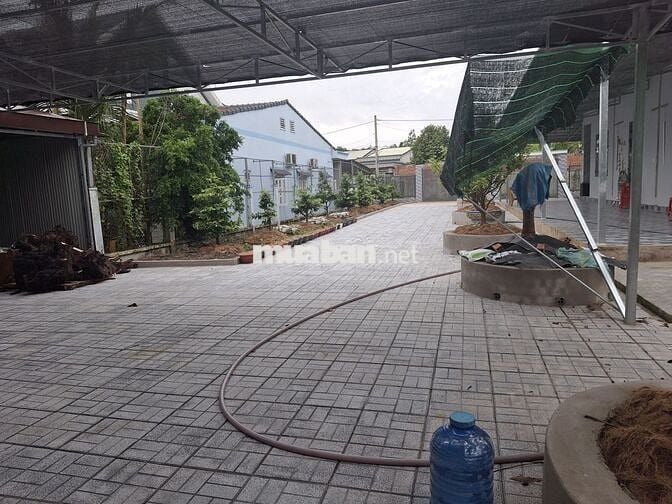 Mặt bằng kinh doanh quán ăn - quán cafe 900m2,   Gần Ngã 4 Thanh Điền