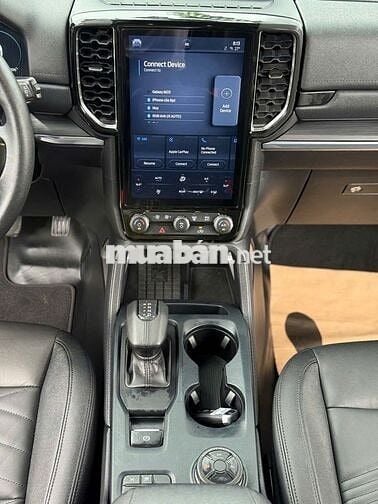 FORD EVEREST TITANIUM 2 CẦU – CHUẨN SUV ĐẲNG CẤP