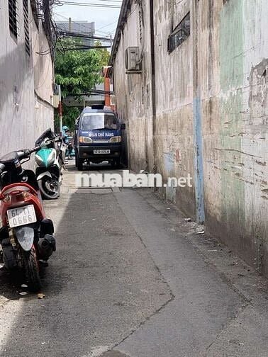 NHÀ 2 LẦU HXH – QUANG TRUNG  ĐỐI DIỆN CO.OP MART GÒ VẤP