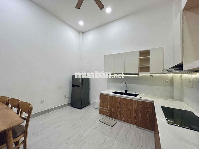 Cho thuê nhà tốt mặt tiền xe hơi quận 7 ❤️