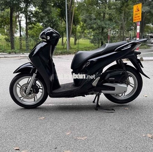 Sh 125 dk 2018 biển 29( Hỗ trợ góp 18 tuổi trở lên