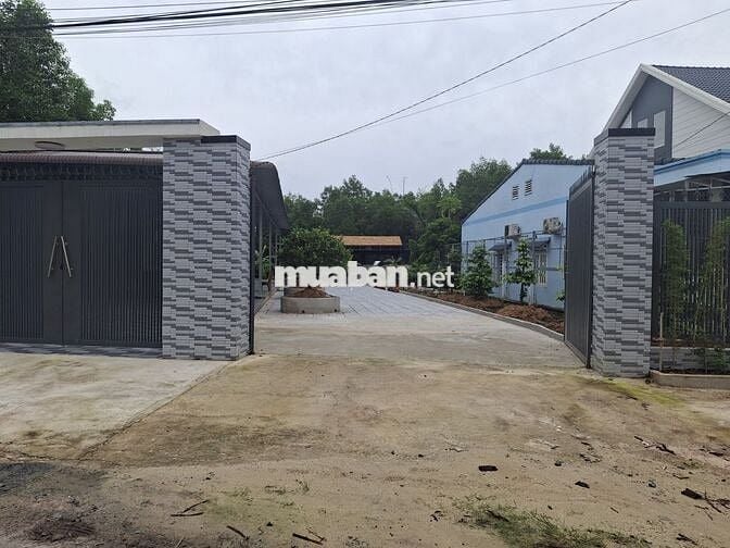 Mặt bằng kinh doanh quán ăn - quán cafe 900m2,   Gần Ngã 4 Thanh Điền