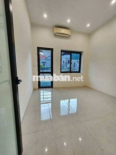 BÁN NHÀ TÂY HỒ HƠN 4 TỶ - HÀNG XÓM KĐT CIPUTRA - 20M RA OTO DỪNG ĐỖ