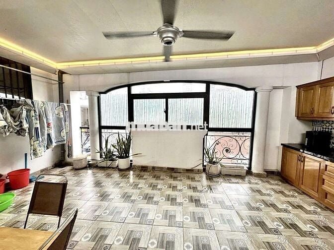 213/3 Nguyễn Xí 6,72 x 6.42 - 5 tầng 172m2 Tây Nam 5PN 4 WC