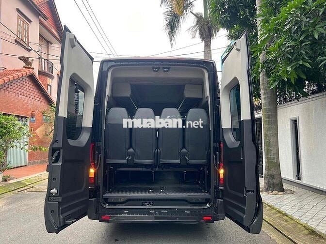 FORD TRANSIT 2.2 PREMIUM 18S