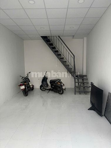 Bán nhà đất chính chủ giá rẻ huyện Bình Chánh, DT 4x10m, 558tr