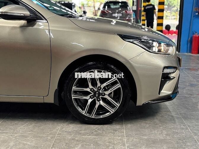 Kia Cerato 2019 1.6 AT Luxury - 20000 km